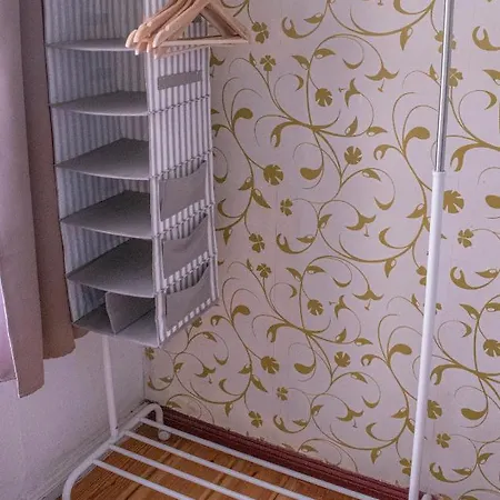 Artsy In Shared Flat - 5 Minutes From Schoenhauser Allee * Berlín