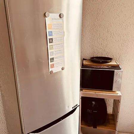 Private 10sqm In Shared Flat Near Schoenhauser Allee * برلين