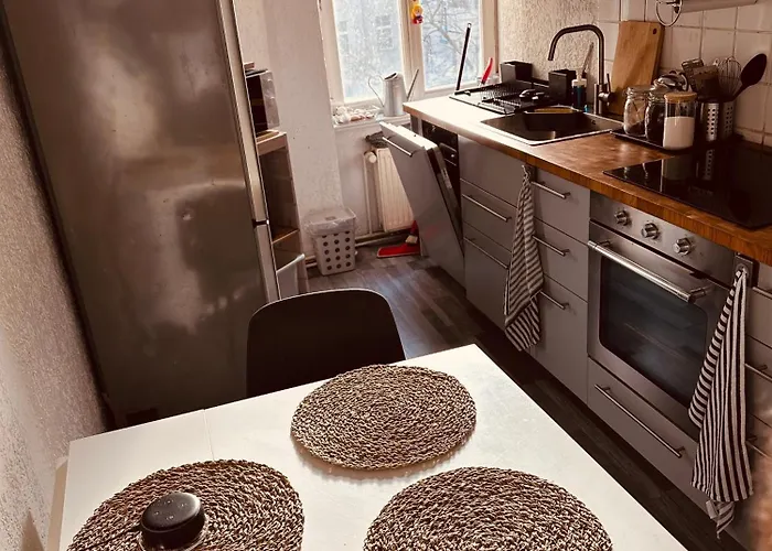 Homestay szállás Private 10sqm In Shared Flat Near Schoenhauser Allee Berlin