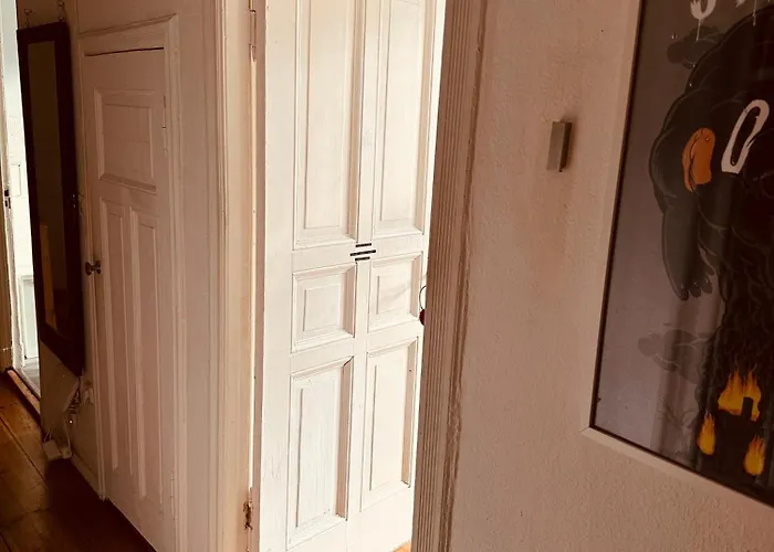 Private 10sqm In Shared Flat Near Schoenhauser Allee