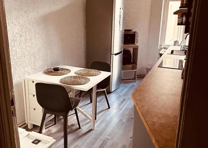 Alloggio in famiglia Private 10sqm In Shared Flat Near Schoenhauser Allee *