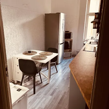 Homestay szállás Private 10sqm In Shared Flat Near Schoenhauser Allee *